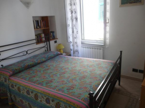 Appartamento in tipico carugio ligure Monterosso Al Mare